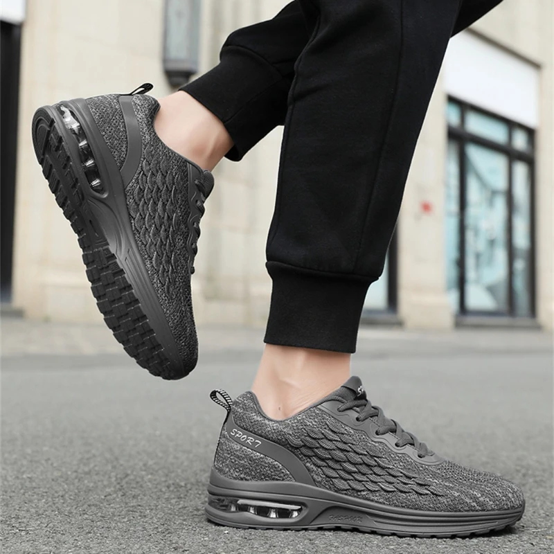 

Men's Sports Shoes Flyweave Mesh Upper Breathable Suitable for Summer Large Size Lace-up Lightweight Outdoor Running Shoes