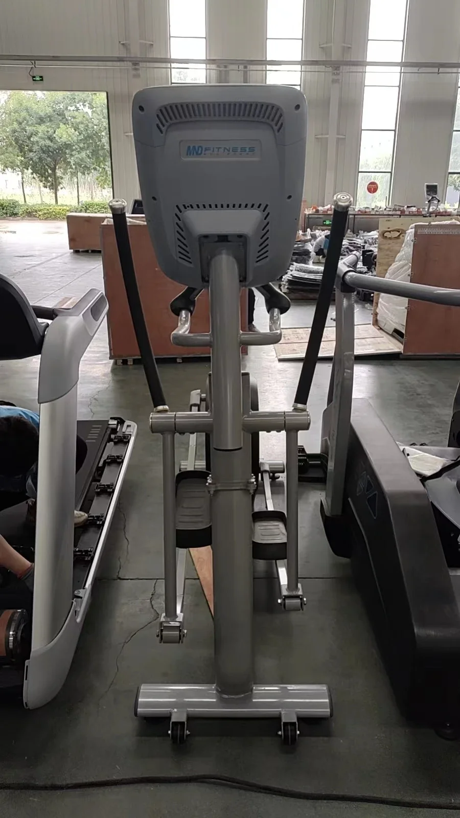 High quality hot selling fitness machine gym commercial elliptical machine trainer elliptical trainer