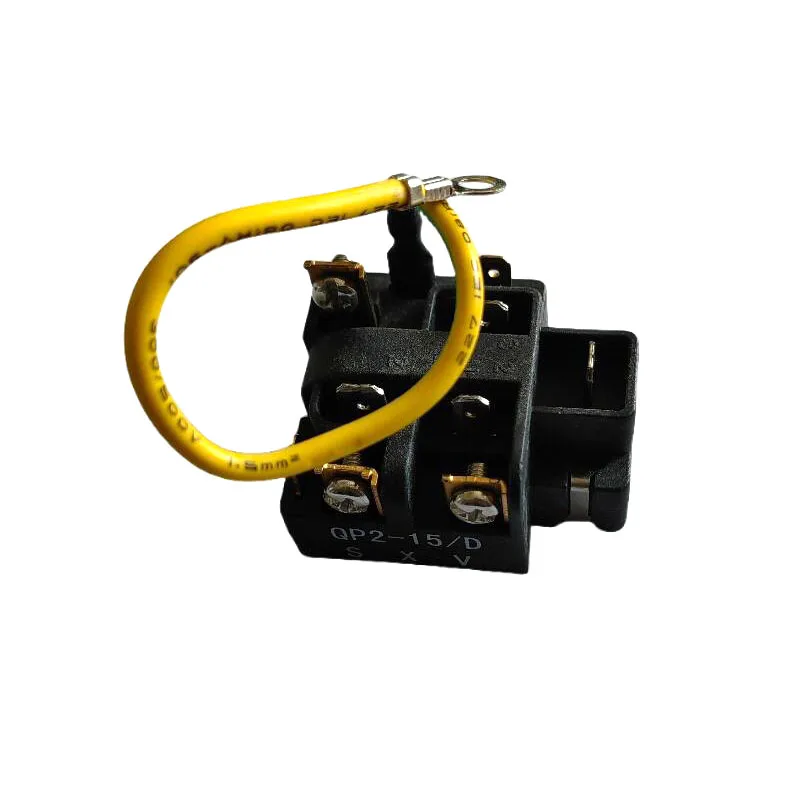 ชิ้นส่วนตู้เย็นคอมเพรสเซอร์ frige PTC สตาร์ทเตอร์ป้องกันโอเวอร์โหลด QP3-12A QP2-15
