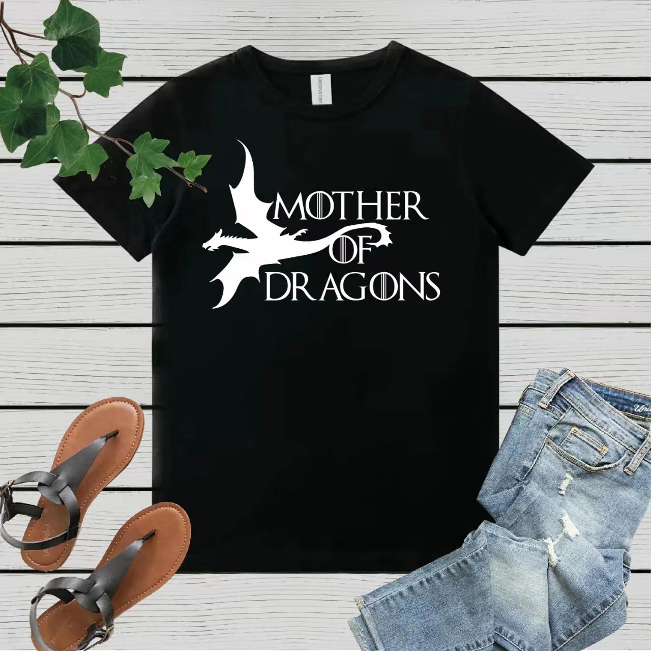 Mother of Dragons Slogan Women T-shirt Cartoon Pterosaur Print Female Shirt New Hot Sale Trend Mother\'s Day Individuality Tee