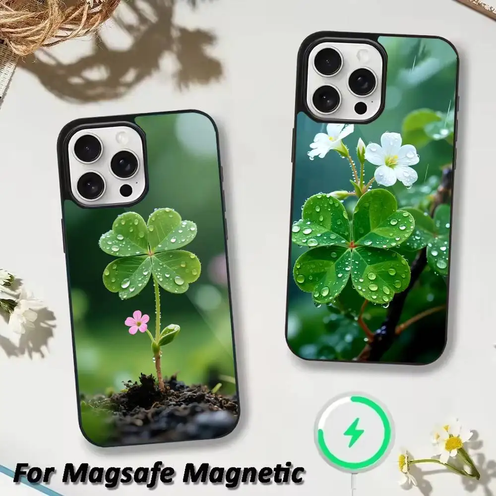 

Clover Plant Four Leaf Phone Case For iPhone 17,16,15,14,13,12,Plus,Pro,Max For Magsafe Magnetic Wireless Charge