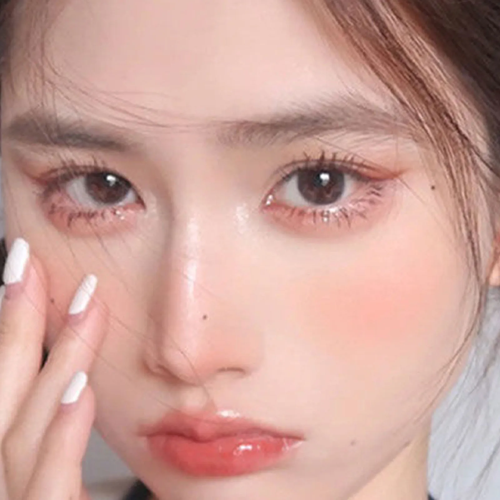 Face Blush Powder Lightweight Buildable Formula Contour and Highlight Blush Cosmetic Makeup Blush