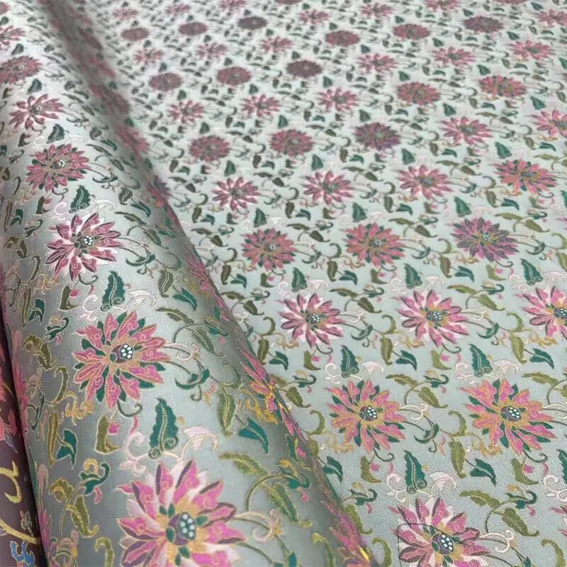 

Lianzhi Silk Woven Non-Heritage Song Dynasty Brocade Fabric New Chinese Style Top Dress Cheongsam