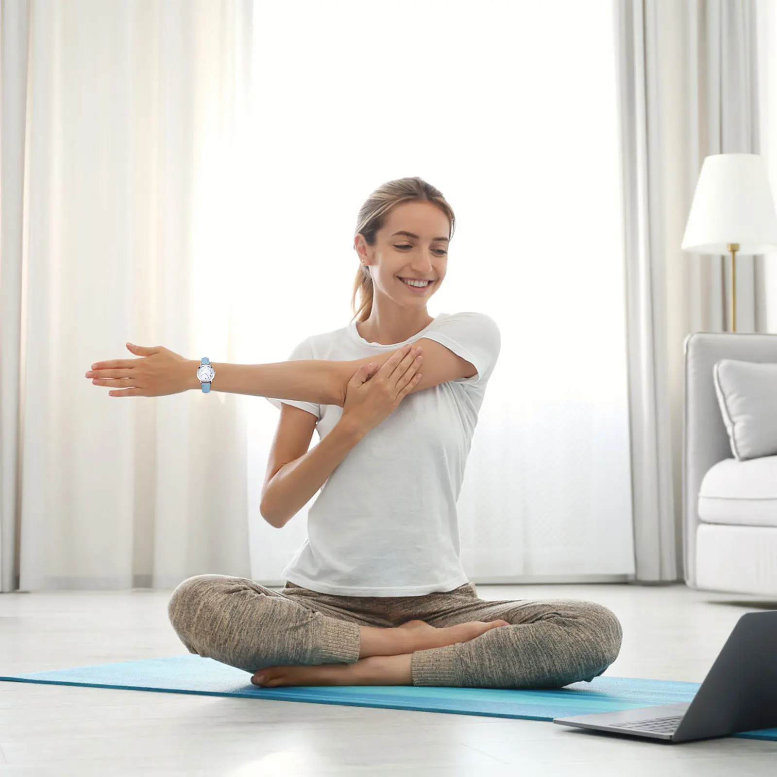 Orologio da cintura impermeabile Orologi regolabili per donna Facile lettura da donna Elegante vintage Pu Alla moda femminile Miss Wrist