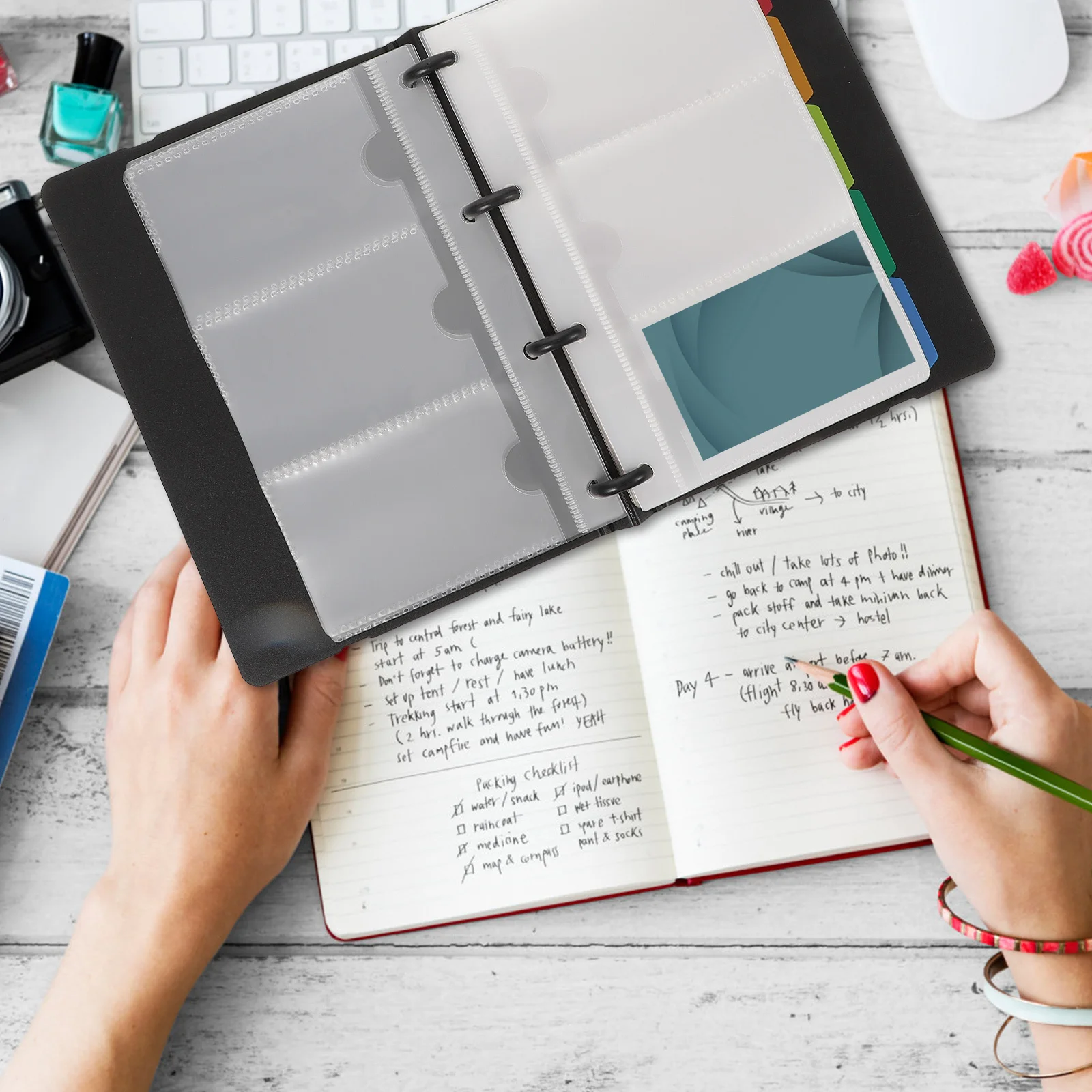 

1Pcs Sleek Business Cards Holder Premium Name Cards Case Compact Portable Card Storage for Entrepreneurs Office Workers