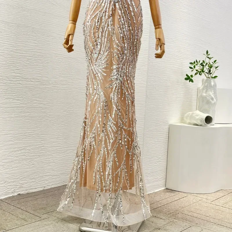 Sliver Brown Sleeveless Sequined Pearls Lace New Patchwork Metal Flowers Decoration Maxi Evening Party Dresses