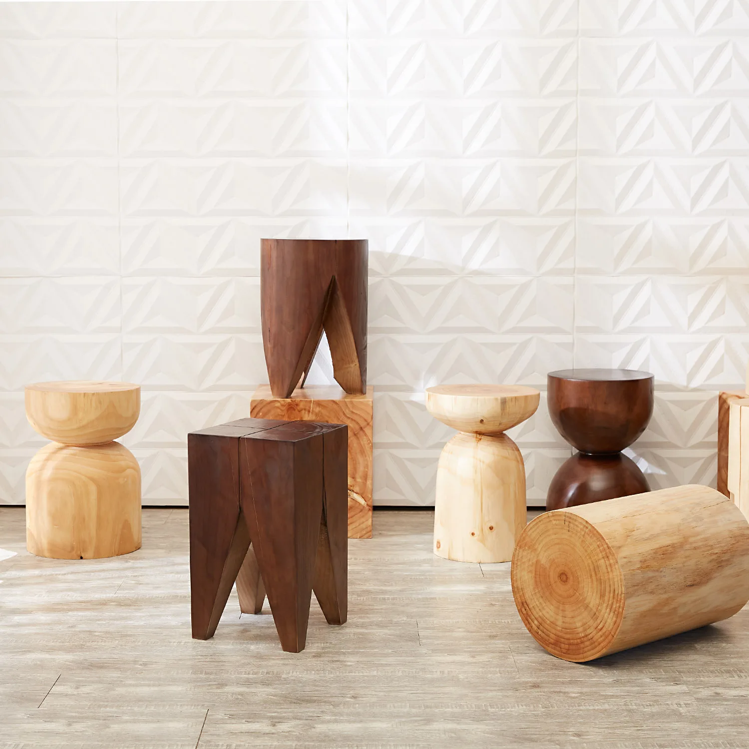 Charcoal-fired solid wood edge few ornaments, stump round Chinese personality design B & B hotel corner few simple wooden pier c