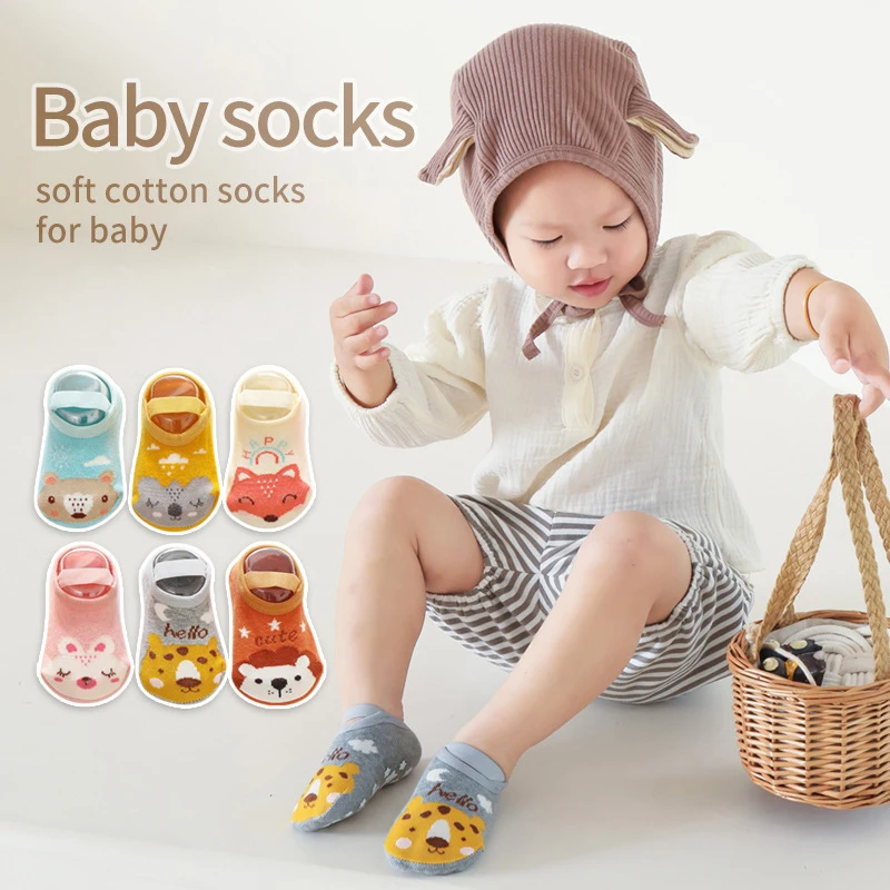 Chaussettes de sol en coton non ald pour bébés, chaussettes pour tout-petits, dessin animé mignon, caoutchouc imprimé, apprendre à marcher, 0-3 ans