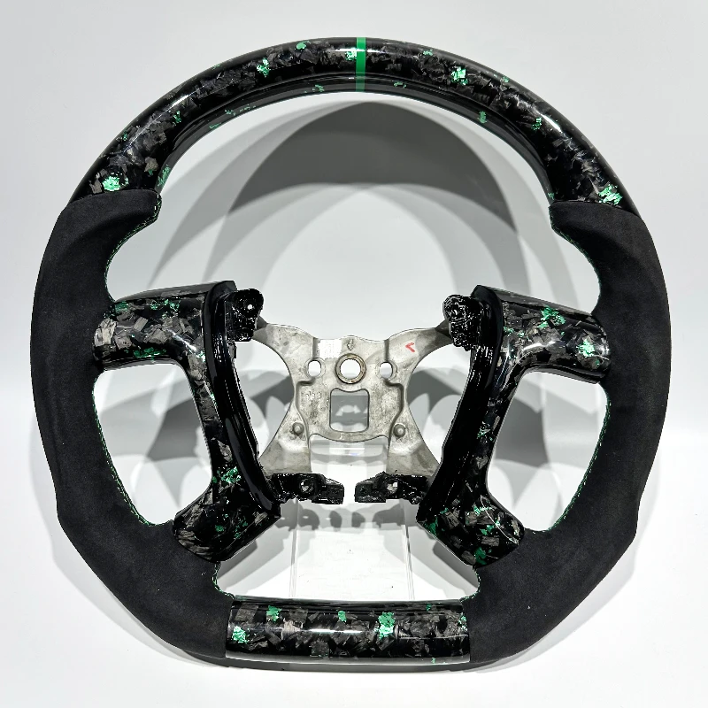

High-Performance Custom Sports Steering Wheel Green Forged Carbon Fiber Suitable for Older Model Chevrolet Silverado 1500 2006