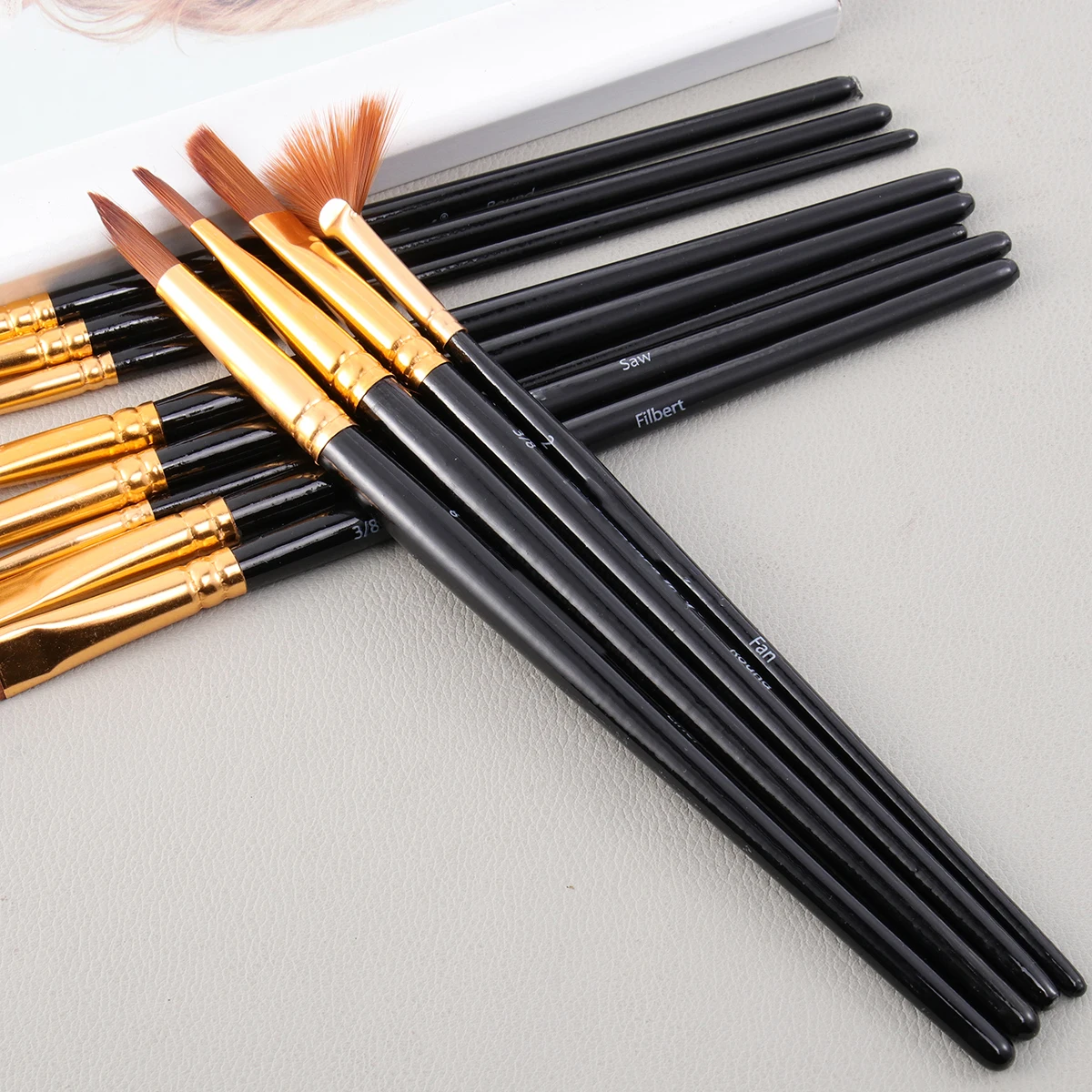 12 Pcs Oil Painting Brushes Set Watercolor Supplies Professional Drawing Tools Brush Kit Students Hobbyists Artists