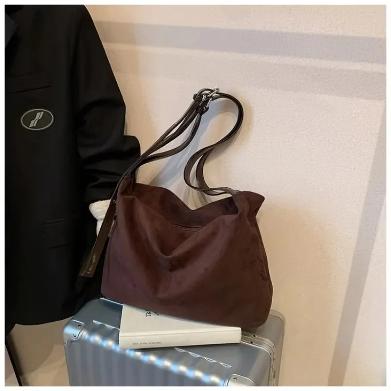 camurca-ziper-linha-de-costura-bolsas-de-ombro-femininas-moda-crossbody-sacos-a-venda-2025-nova-grande-capacidade-versatil-macio