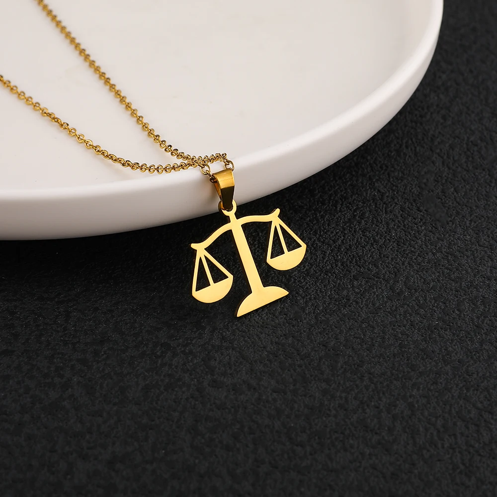 قلادة بتصميم ميزان من الفولاذ - مراجعة Steel Chain وسعره