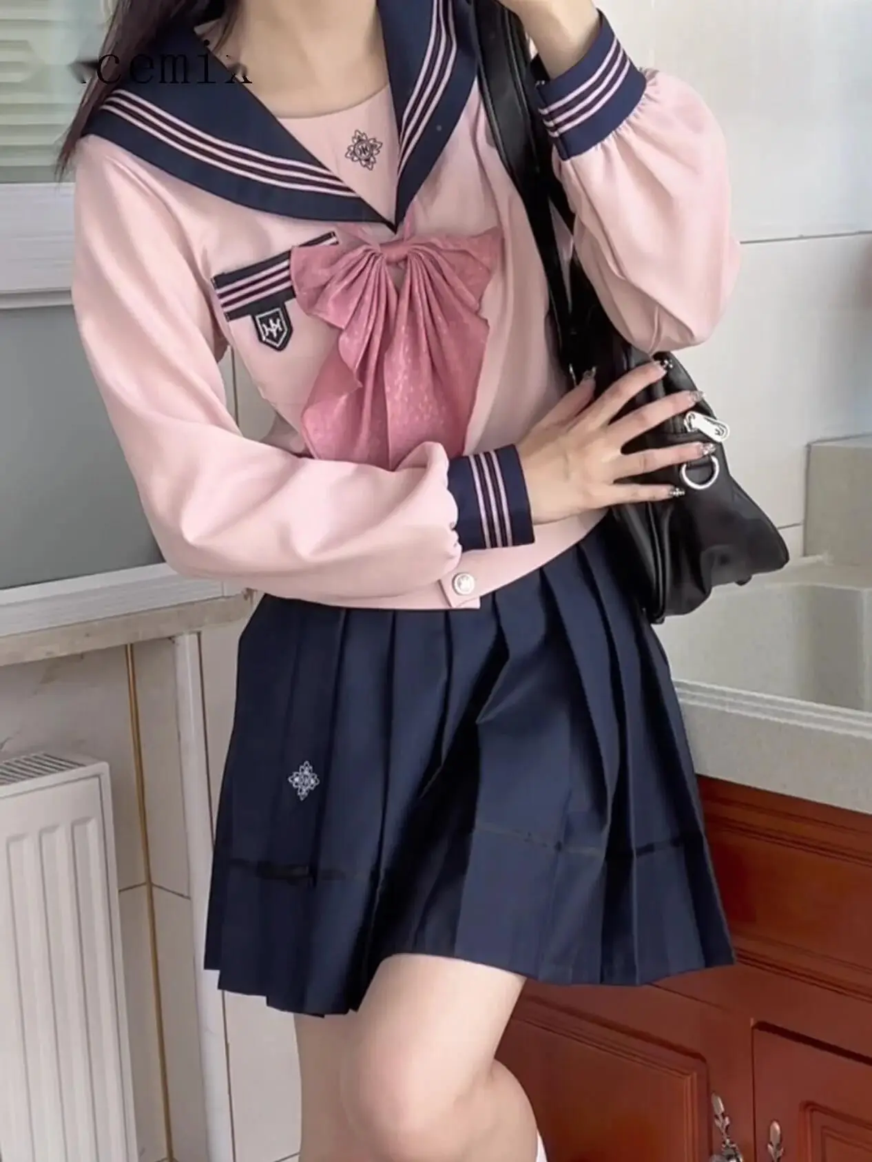 

Japanese Sailor JK Uniform Set Women Girls Bow Cute Pink Long Sleeve Blouses Pleated Short Skirt Set Navy Costumes