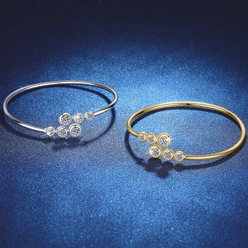 

PT950 Platinum Inlaid Moissanite Bracelet Women's 1.8g Fashion Bracelet Diamond Bracelet PT950 Imprint Gift for Girlfriend