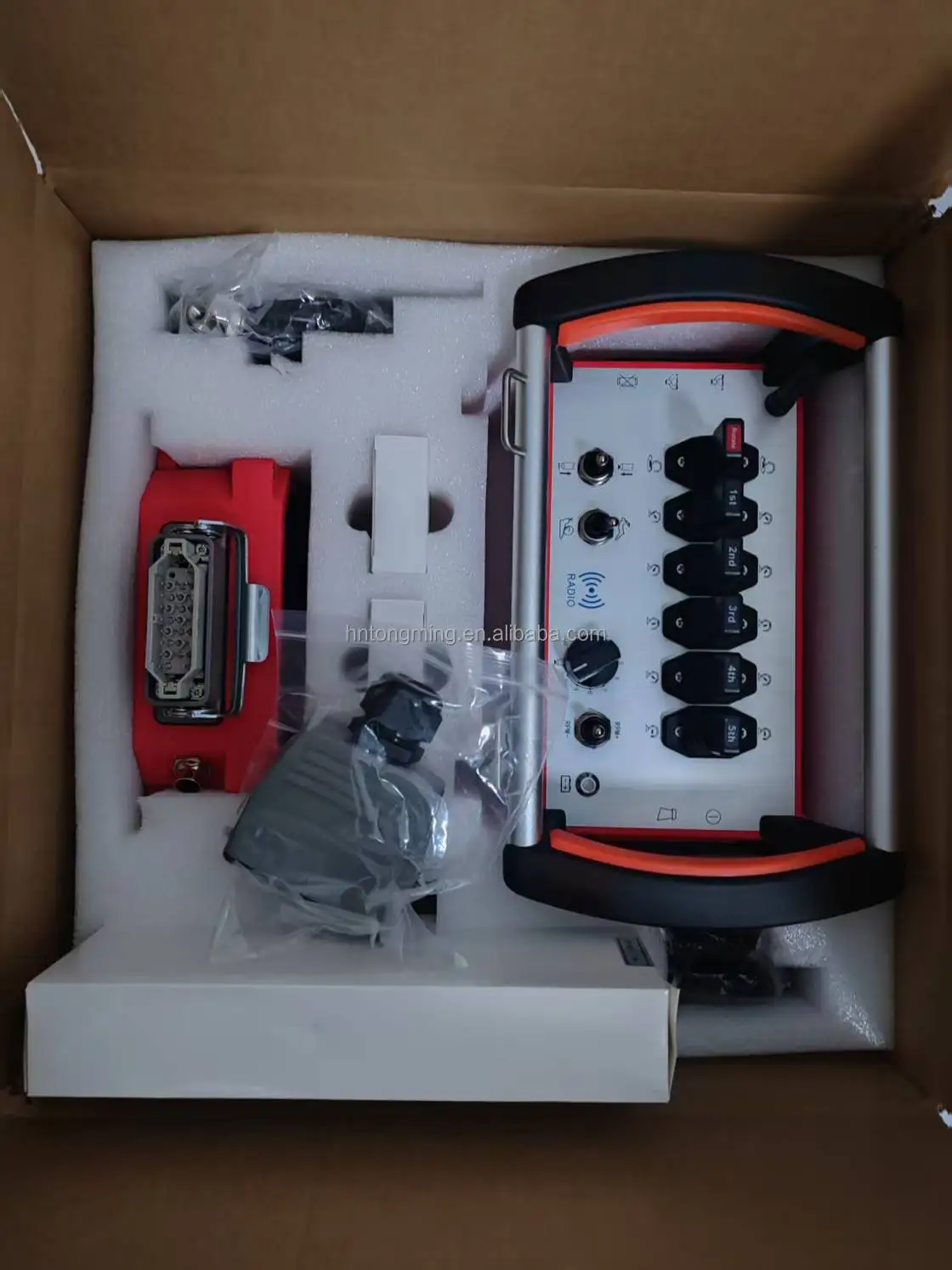 Sanyi HBC727 25-Pin Remote Control Assy Concrete Pump Remote Controller for Construction Machinery Parts Used Concrete Pump