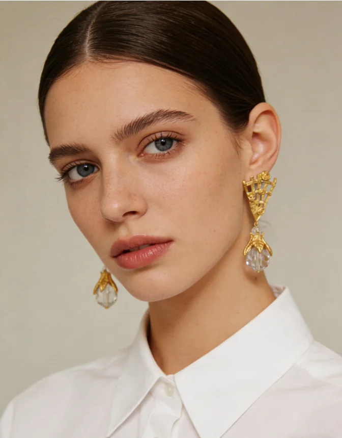 

Brass With 18K Gold Vitage Crydtal Drop Earrings Women Jewelry Party T Show Gown Punk Gothic Top Runway Korean Japan