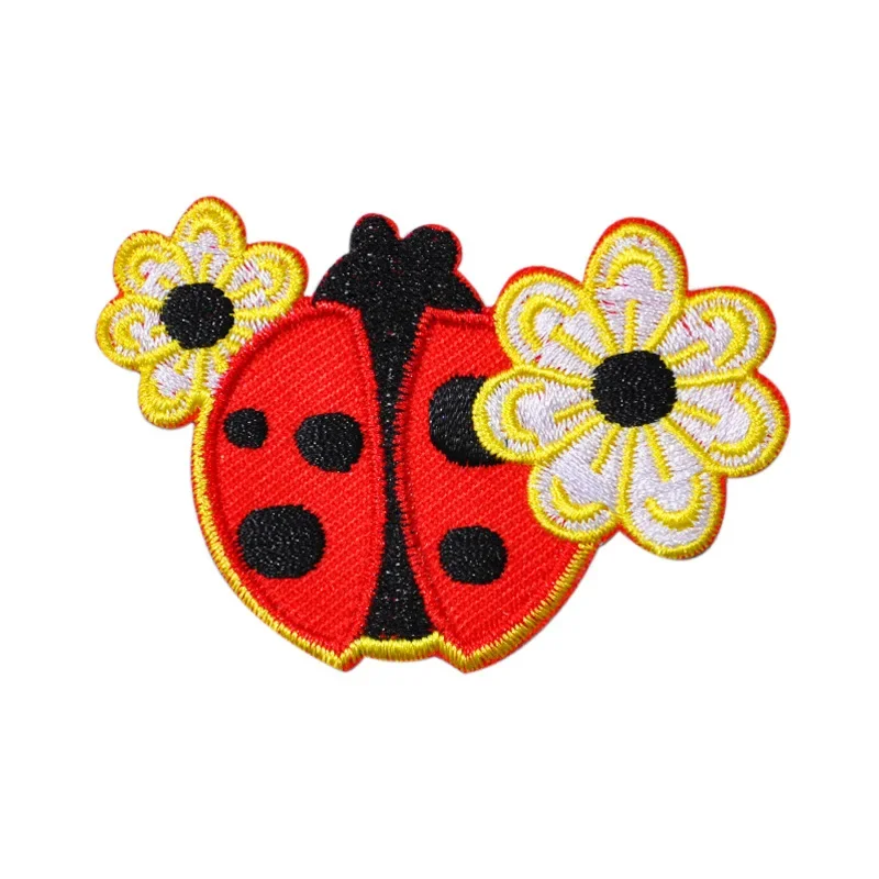 Cartoon Insects Embroidery Appliques Snail Bees Iron on Patch for Swaddling Clothes DIY Cute Baby Ladybug Thermoadhesive Sticker