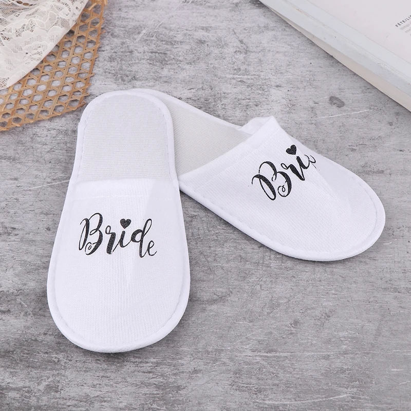 A Pair Bridal Slippers Bachelorette Wedding Pajama Party Supplies Bridesmaid Disposable English Letter Slippers Gifts