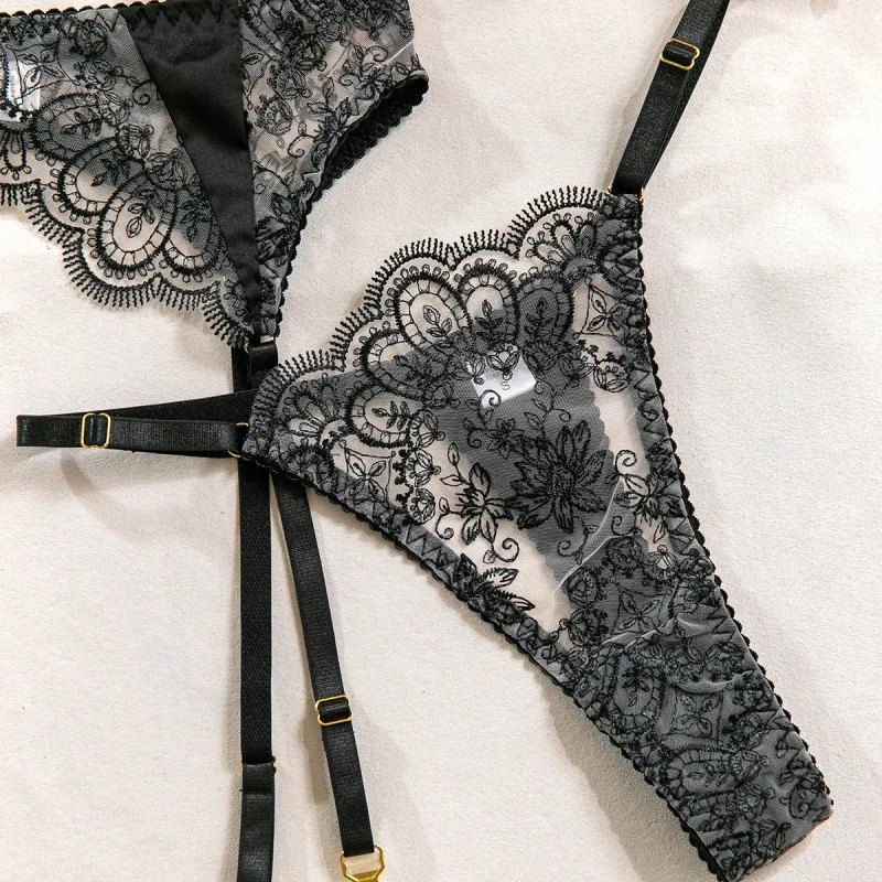 Bikini Embroidered Bra Lingerie Hollow Three-Point Backless Women's Sexy Lingerie with Stockings