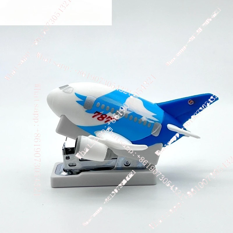 Small plane stapler dream wing boeing 787 stationery aviation merchandise gift ornament