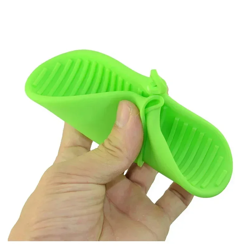 Silicone Oven Mitts Heat Resistant 2pcs Non Slip Pinch Grips Pot Holder for Kitchen Cooking Baking and Roasting view 5