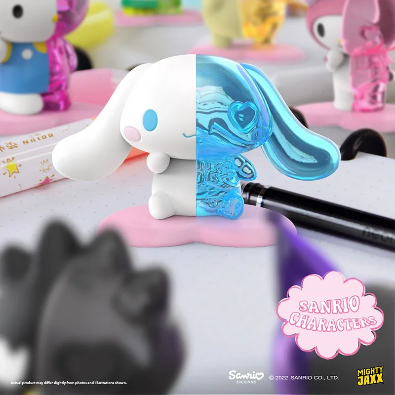 Mighty Jaxx Sanrio Serie de Dulces Semi-Diseccionados, Caja Sorpresa de Juguetes Semi-Esqueleto, Hello Kitty, Cinnamoroll, Kuromi, Adornos Coleccionables