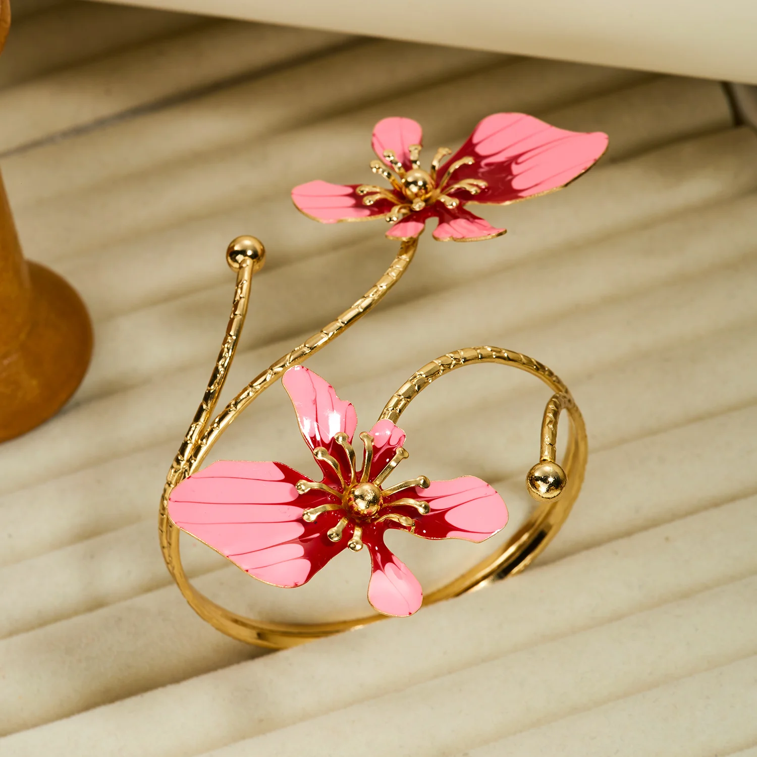 Böhmische Metall-Emaille-Blumen-Fußkettchen für Damen, Modische Geometrische Blumen-Fußkettchen, Täglicher Party- und Urlaubsschmuck – Detail 4