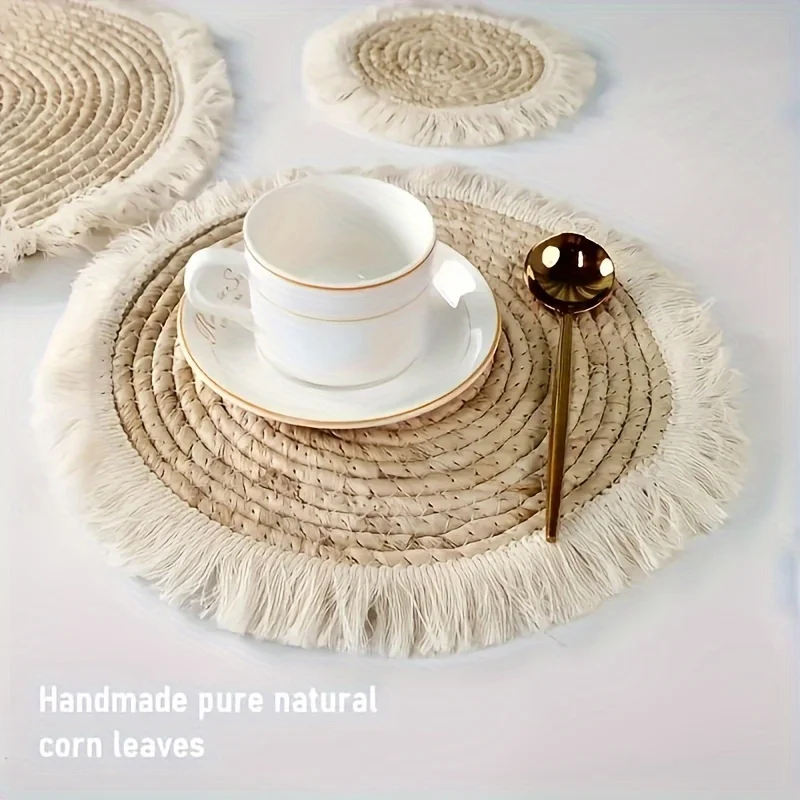 1 Heat-Insulating Placemat, Modern Minimalist Woven Straw Table Mat, Thickened Heat-Resistant Table Mat with Tassel Edges