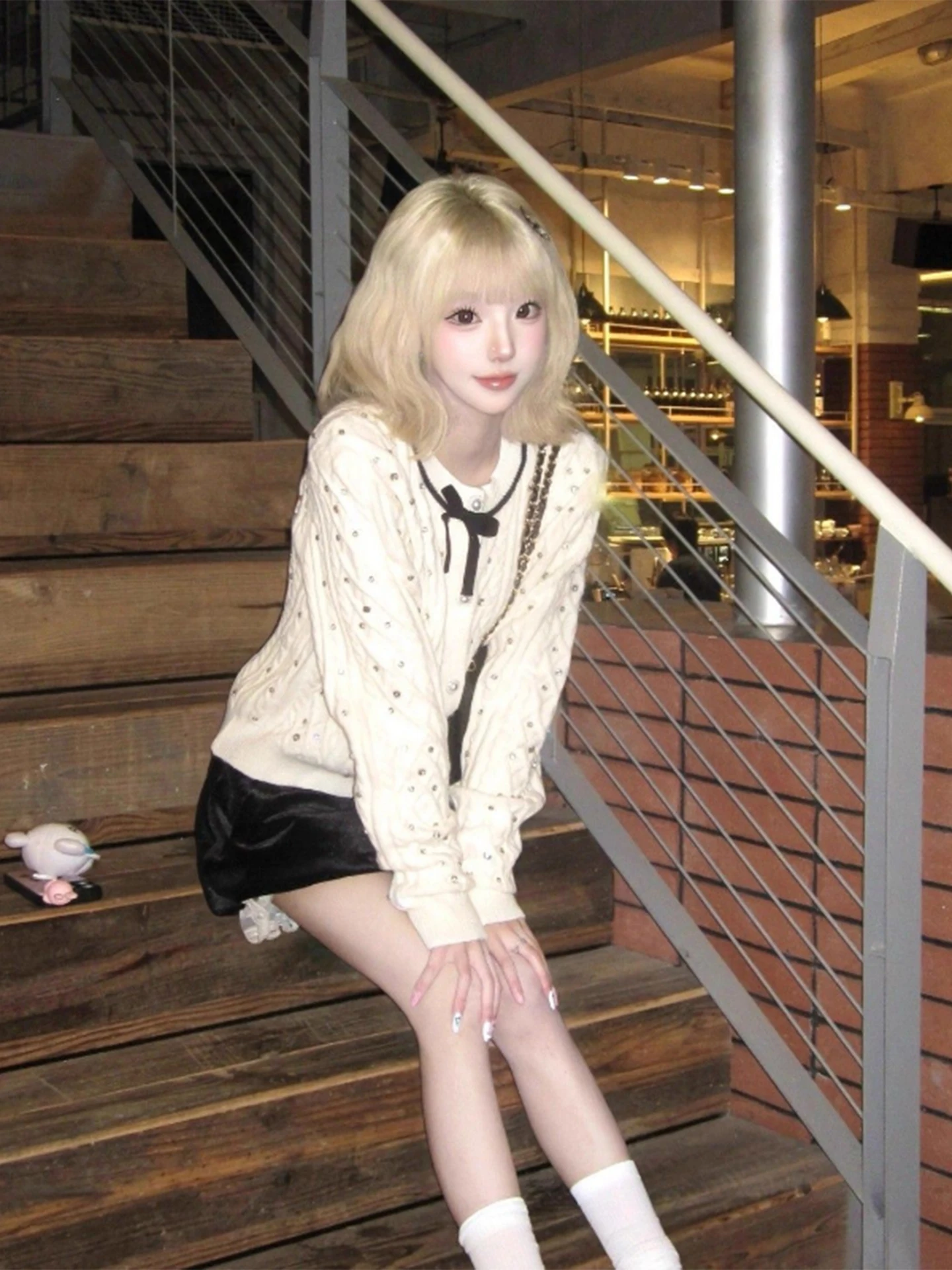 Weißer Pailletten-Twist-Strickpullover-Mantel für Damen, Herbst und Winter, Vintage-Stil, lässig, faion, weiches Material, lang, Sve