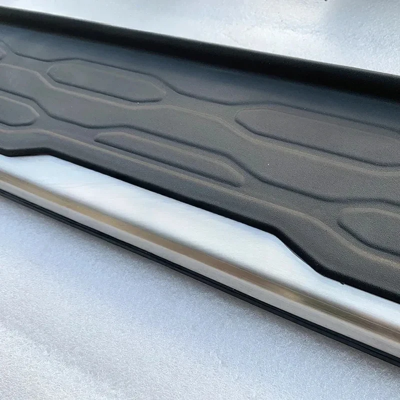 

Factory Chassis Parts Running Boards Sport 2020-2023