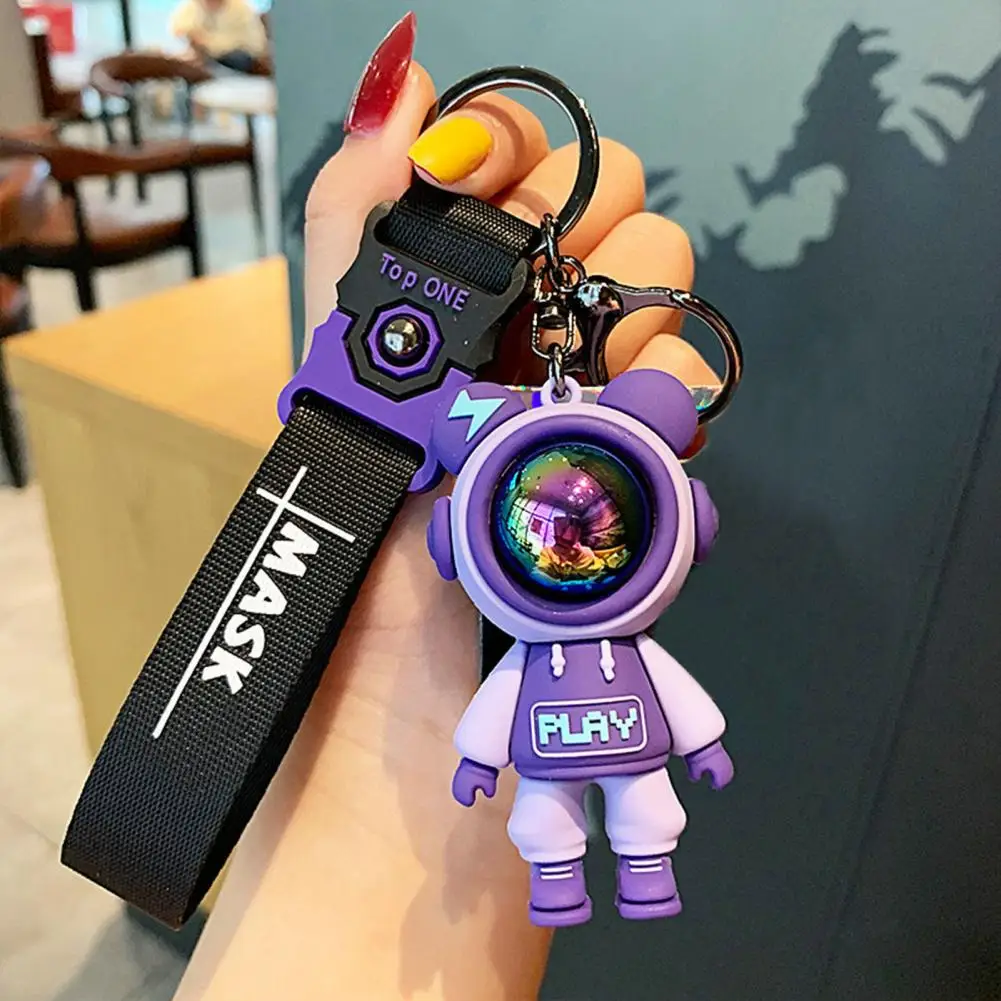 Cartoon Robot Bear Keychain Cute Astronaut Keyring Decoration Couple Car Keyholder Bag Pendant Car Key Chains Jewelry Keychain