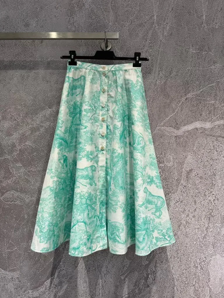 

2024 New high-end custom animal print half skirt | Mint This year's new color scheme, using cotton+silk blend fabric, A-line lar