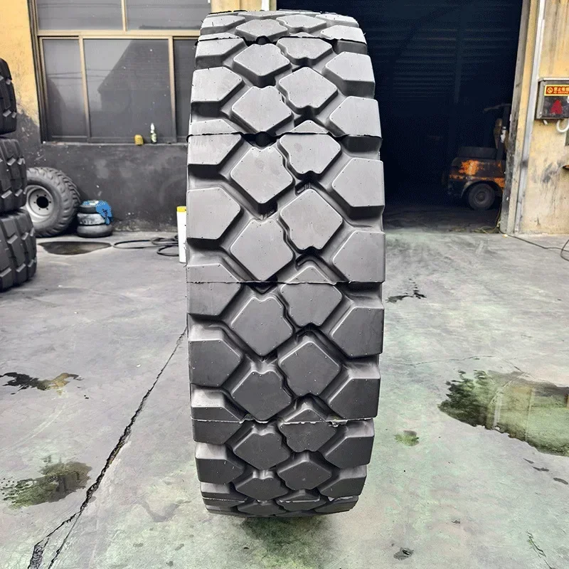 1600R25 wide-body car tires 16.00R25 mining dump truck E3 pattern all-steel wire construction machinery tires