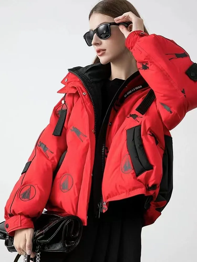 Kurze Daunenjacke mit Kapuze, modisch, 2025, dick, warm, neuer Winter, Spleißen, kontrastierender Buchstabe, Entendaunen, trendige Markenjacke