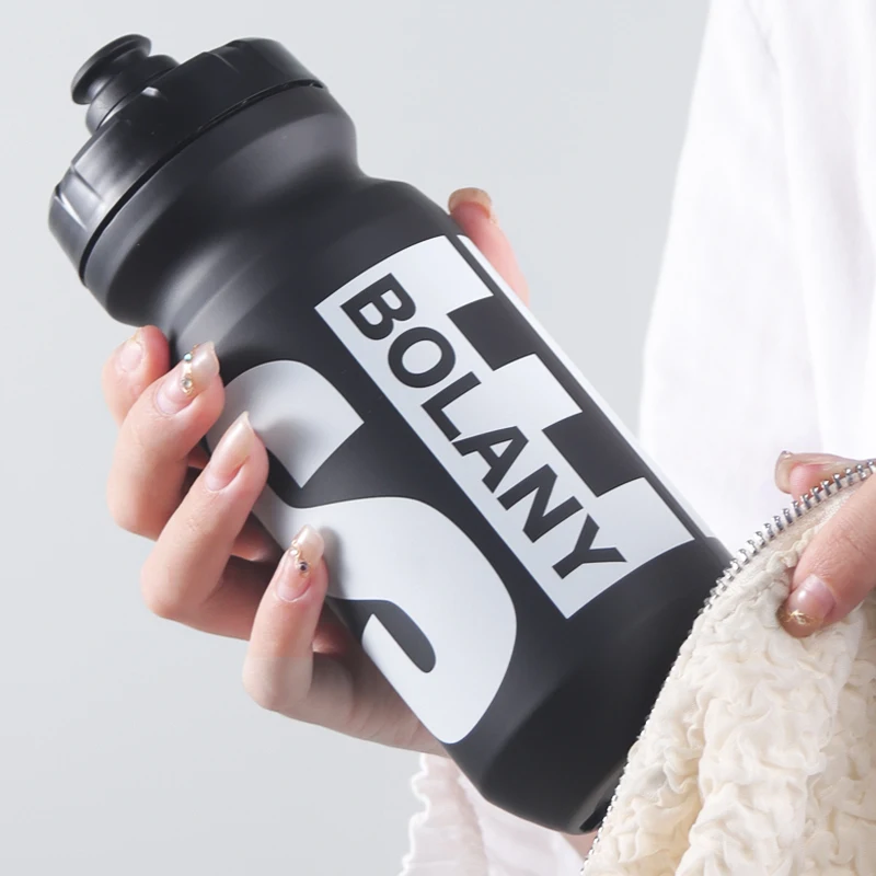 BOLANY 610ML Cycling Bike Water Bottle with Cover Bicycle Portable Kettle Matte Plastic Sports Bottle Outdoor Supplies