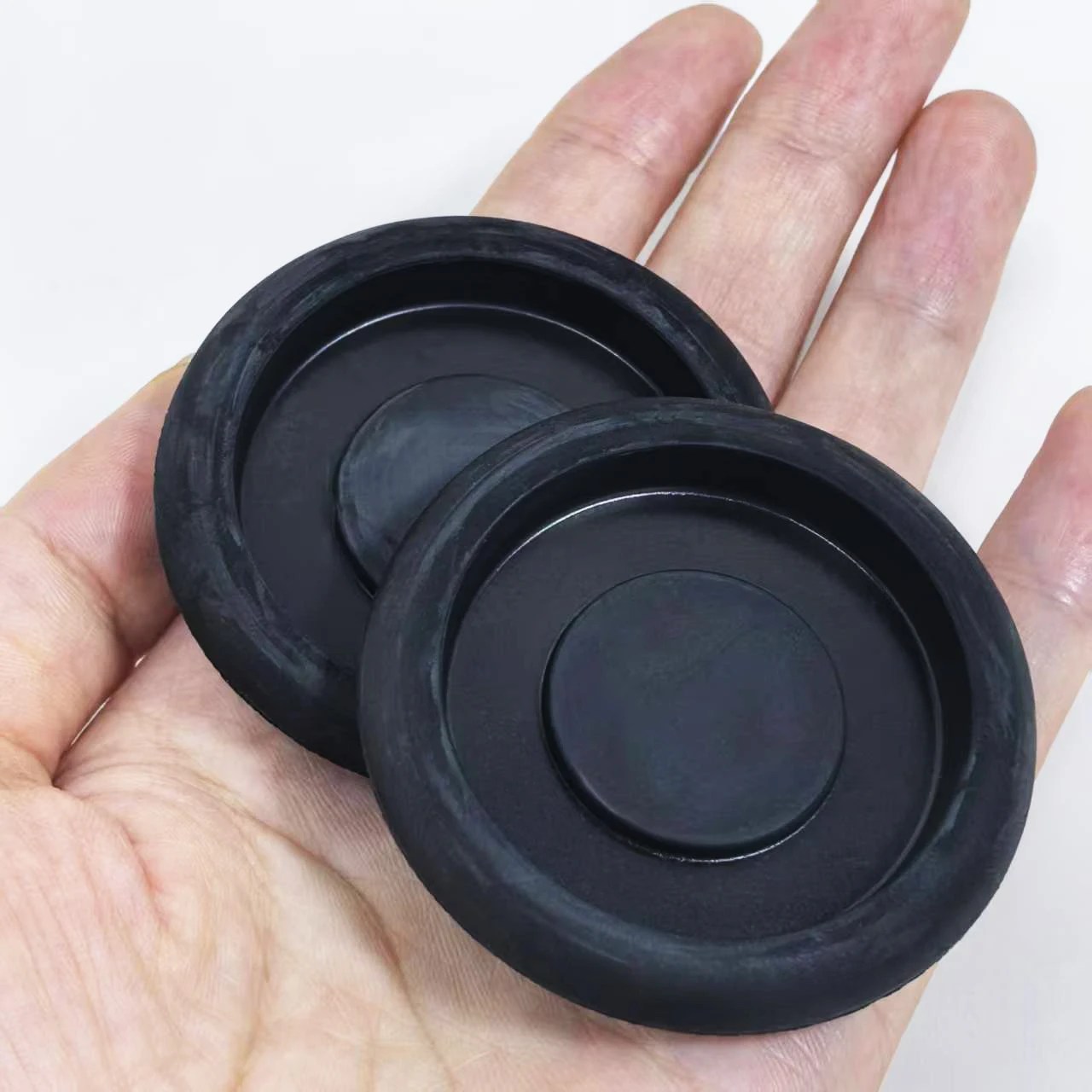 For Toyota Corolla Camry 4.5mm Waterproof and Dust-proof Rubber Gasket Hole Plug on The Trunk Floor of The Spare Tire