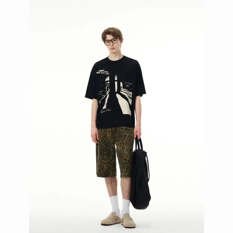 Men's Black Oversized Short Sleeve T-shirt with Train Station Print and Tyrthm Club Logo