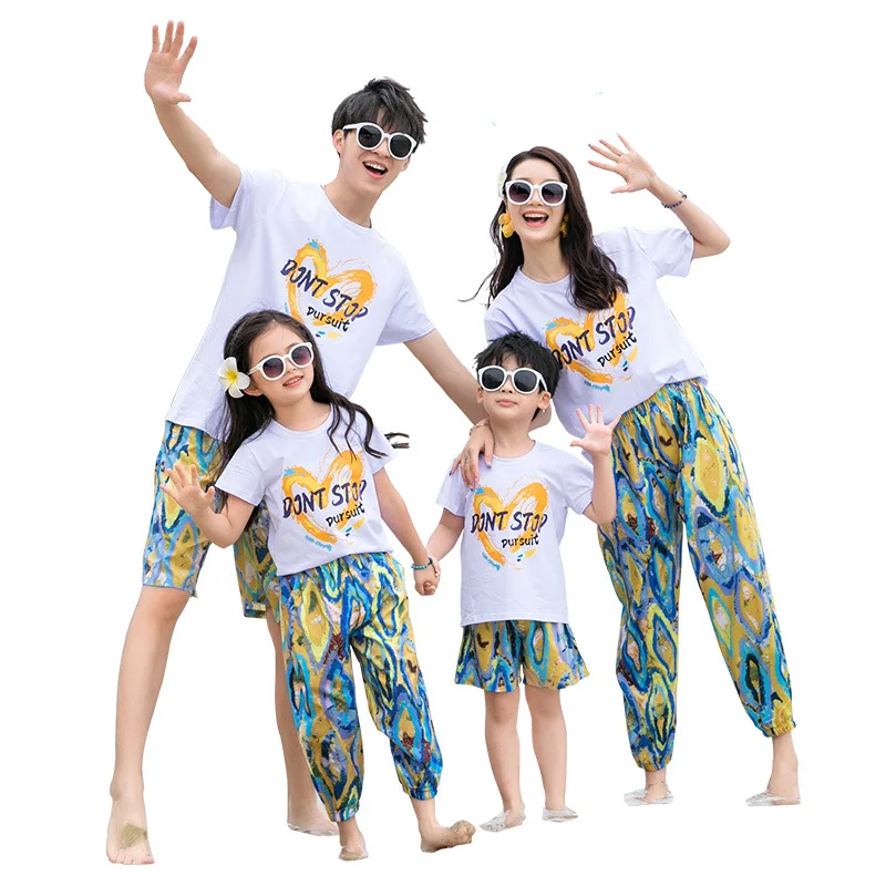 Summer Beach Family Matching Outfits Mum Daughter Dad Son Bohemian T-shirt+Shorts Holiday Seaside Couple Lovers Clothing Set