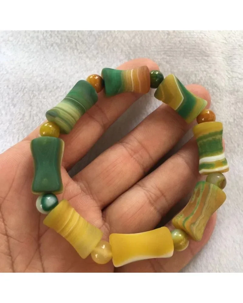 Alxa agate yellow-green flower bracelet bracelet, fidelity agate jade boutique bracelet.