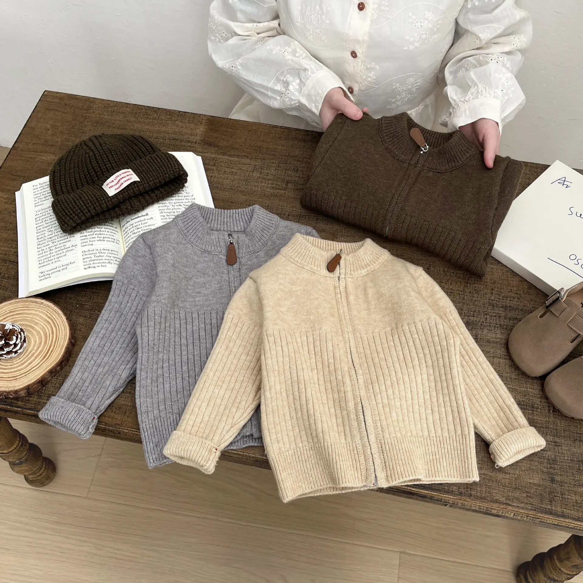 

2026 Spring New Children Long Sleeve Knitted Sweater Cotton Girls Zipper Cardigan Boys Casual Sweater Coat Kids Clothes