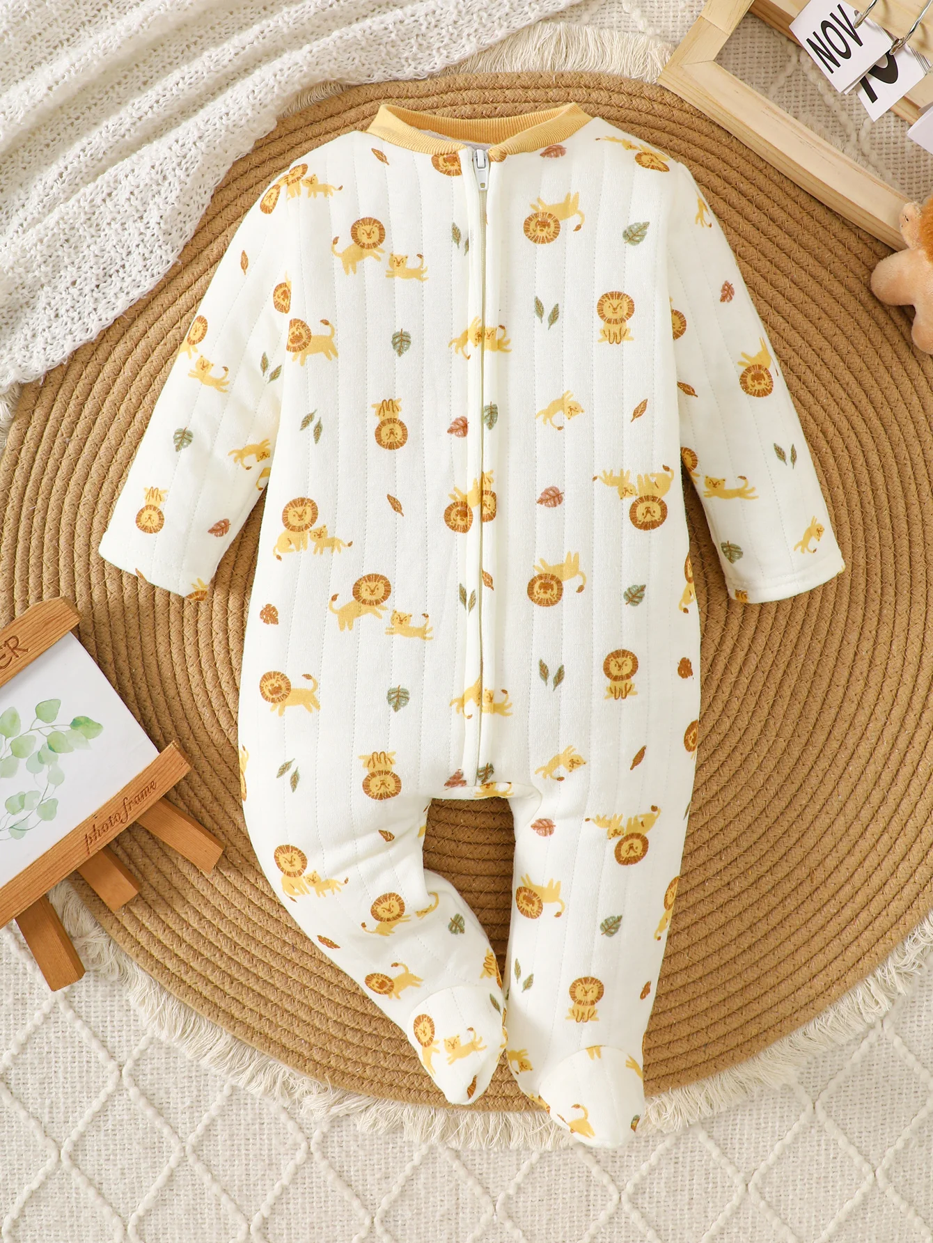 Newborn Baby Footed Zipper Romper Cartoon Lion Print Striped Cotton Onesie Long Sleeve Infant Sleepwear Jumpsuit 0-12 Months Boy