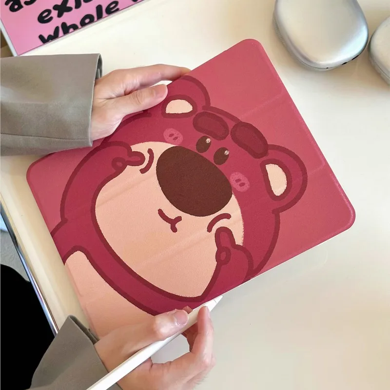 

Милый мультяшный чехол-книжка с клубничным мишкой и держателем для карандашей для iPad Mini 6/7 8.3in, 5/6/Air1/2/Pro 9.7in, противоударный чехол