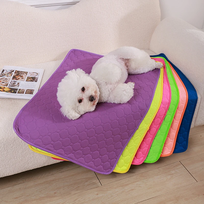 Reusable Dog Pee Pad Blanket Absorbent Diaper Washable Puppy Training Pad Pet Bed Urine Mat For Pet Car Seat Cover Pet Supplies