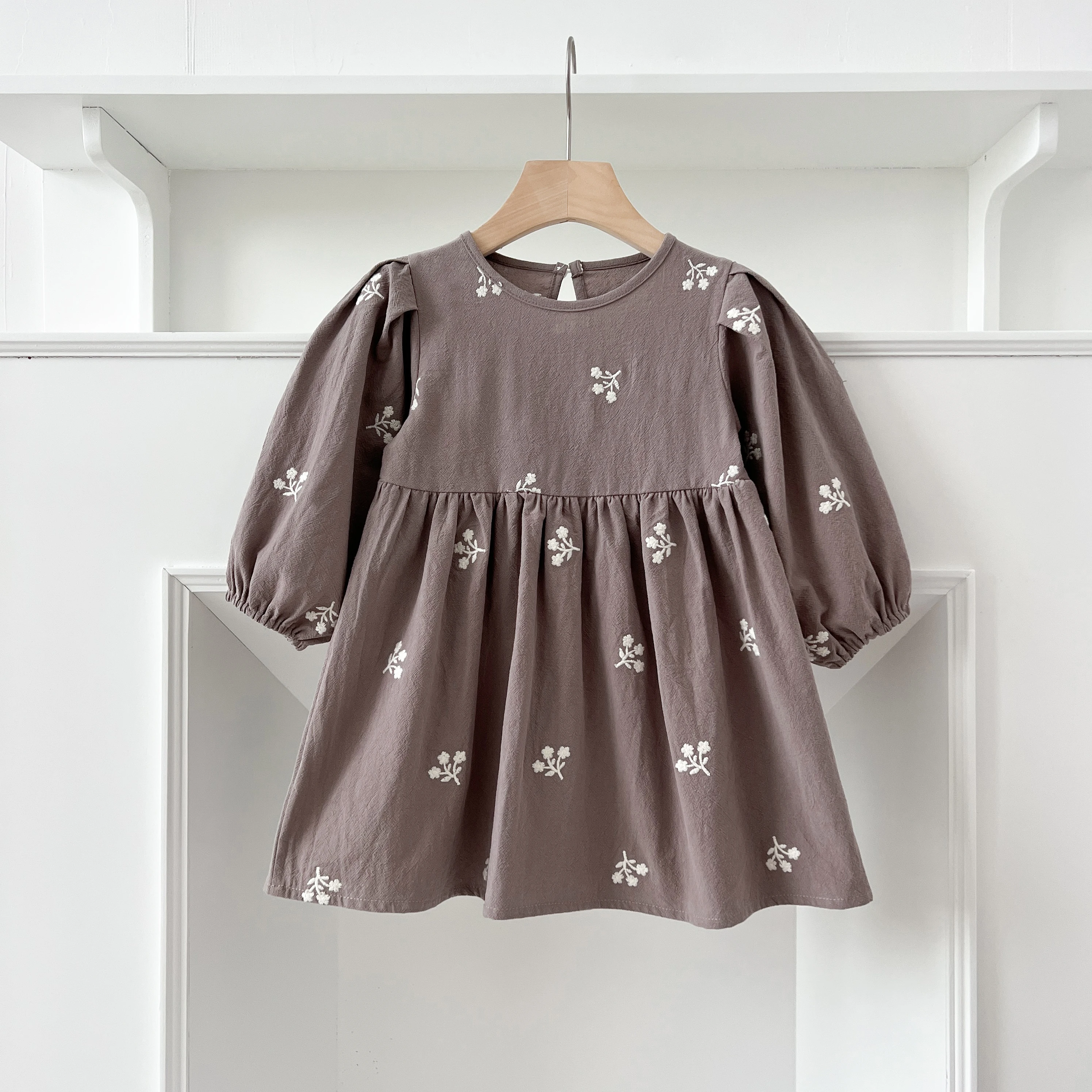 2-7Yrs Casual Neue Blumenmädchenkleider Kinder Mädchen Kleid Floral Kinder Kleidung Herbst Baumwolle Stickerei Baby Mädchen Prinzessin Kleid – Detail 4