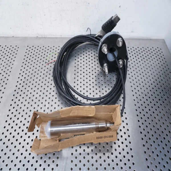 

Waterpilot Fmx21 Гидростатическое измерение уровня Fmx21-41uc8/0 Совершенно новый оригинальный точечный Plc