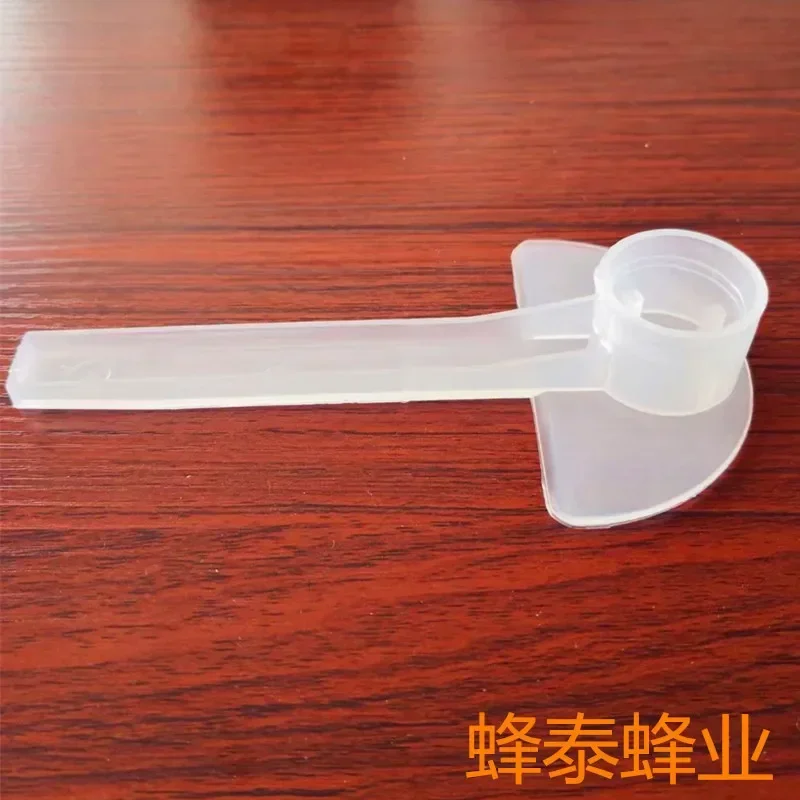 A100 Pcs Beekeeping Entry Feeder Cap Feeder Beekeeper Equip Beekeeping Hive Tool Garden Bee Feeder Water Drink Feeding