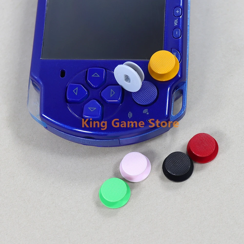 Универсальная крышка для джойстика PSP2000, 100 шт., кнопка, запасная часть для консоли PSP 2000 3000, колпачки для аналоговых стиков