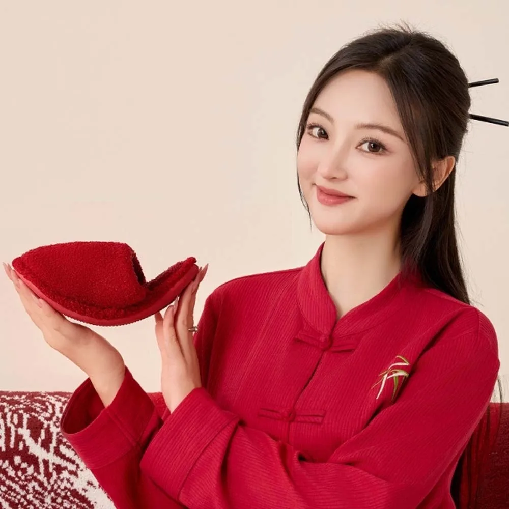 

Comfortable Soft New Year Slippers Warmer PVC Red Cotton Slippers Thickened Plush Home Cotton Shoes Bedroom