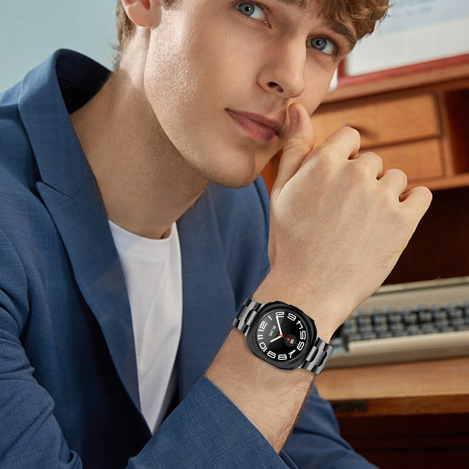 أربطة معدنية لساعة سامسونج جالاكسي 8 40 ملم/44 ملم/كلاسيك 46 ملم (2025) ساعة جالاكسي 8 سوار معصم بديل معدني سلس للرجال والنساء