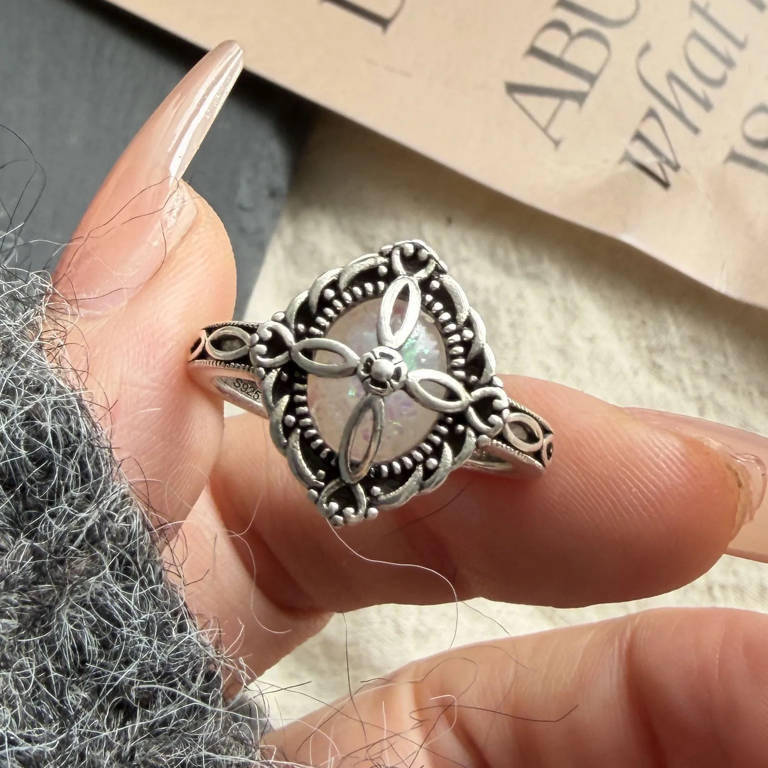 925 Sterling Silver Rings for Women Couple Minimalist Handmade Simple Retro Flower Stone Ring Fine Jewelry Gift Prevent Allergy